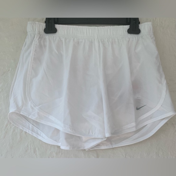 NWT Nike Dri-Fit Tempo Brief-Lined Running Shorts White Womens Size L - Picture 1 of 5